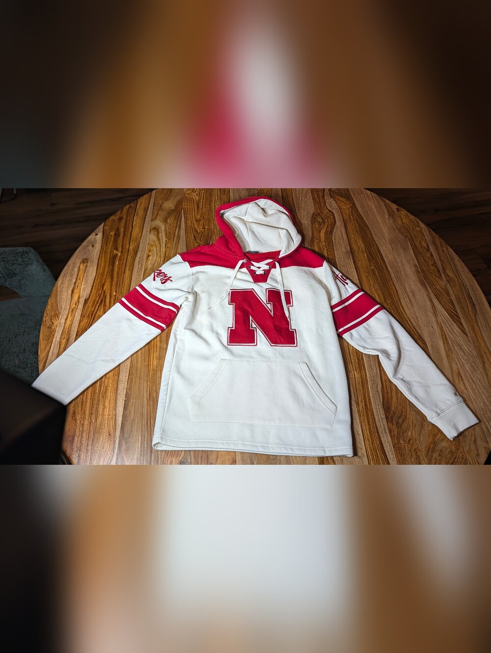 NWT Men's Colosseum Cream Nebraska Huskers Lace-Up Hoodie - Size S ($55)